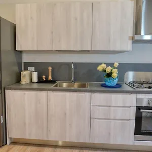 Apartment Ecco