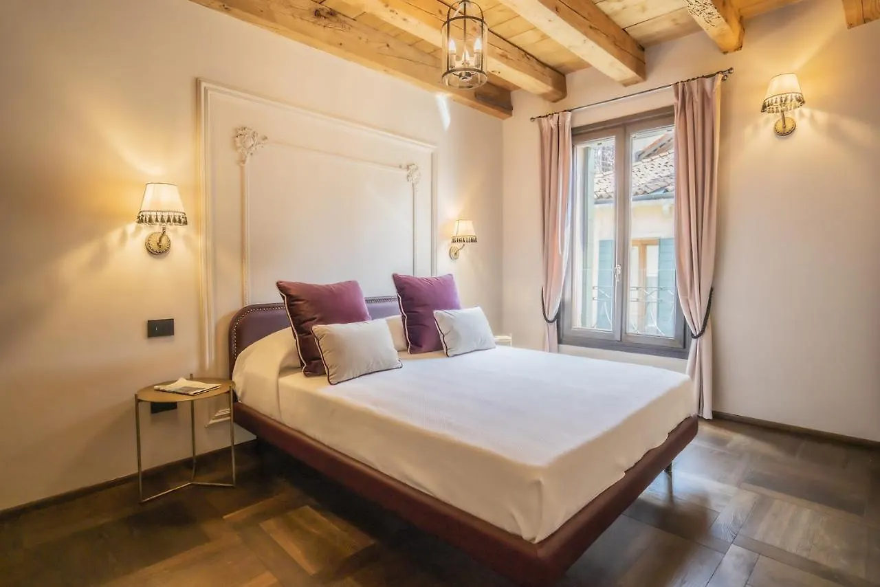 Corte Rubbi 8 Luxury Two-Bedroom Apartment -Dimora Italia - Βενετία