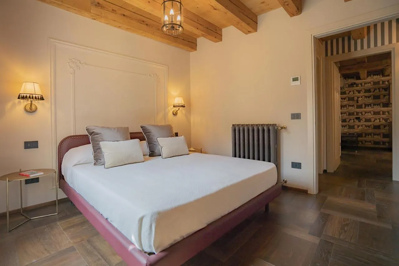 Corte Rubbi 8 Luxury Two-Bedroom Apartment -Dimora Italia - Βενετία Ιταλία